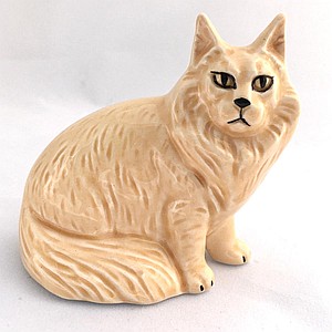 Фарфоровая статуэтка кошка Мейн-кун малый кремового окраса